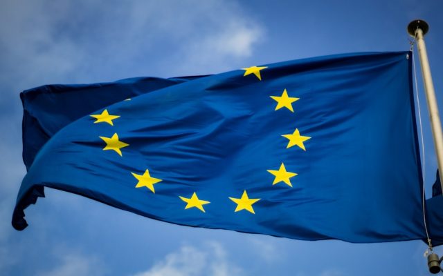 Plastique recyclé dans l&rsquo;industrie automobile : L&rsquo;UE impose de nouvelles règles écologiques