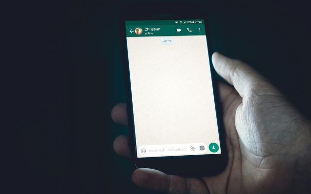 WhatsApp : mise en place du contrôle parental avec la version 2.26.1.30