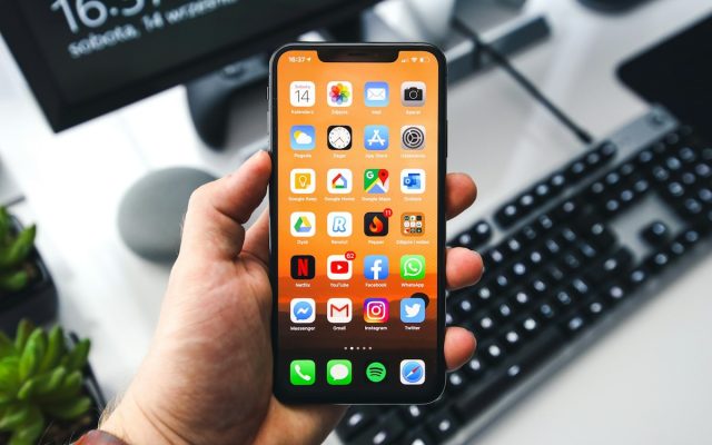 Optimiser votre marche quotidienne avec Google Maps et Apple Plans