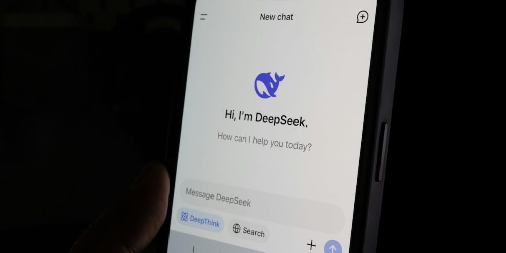 Levée de fonds de DeepSeek : vers une valorisation de 50 milliards de dollars grâce à l’IA